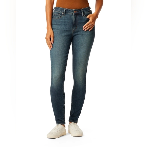 Signature by Levi Strauss Denim - NWT Levi Strauss High Rise Skinny 6M Women's MedDrk Denim Jeans